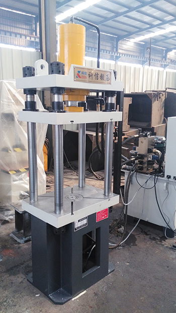 63t小型四柱三梁液壓機(jī)