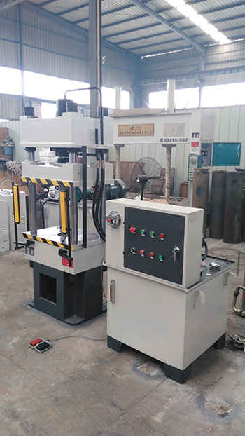 63tС����������Һ���C(j��)