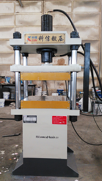 63t小型四柱三梁液壓機